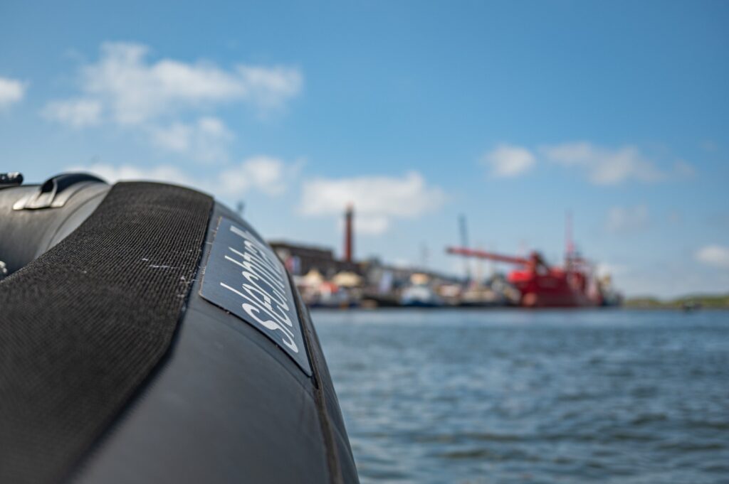Close up van een rib op het water